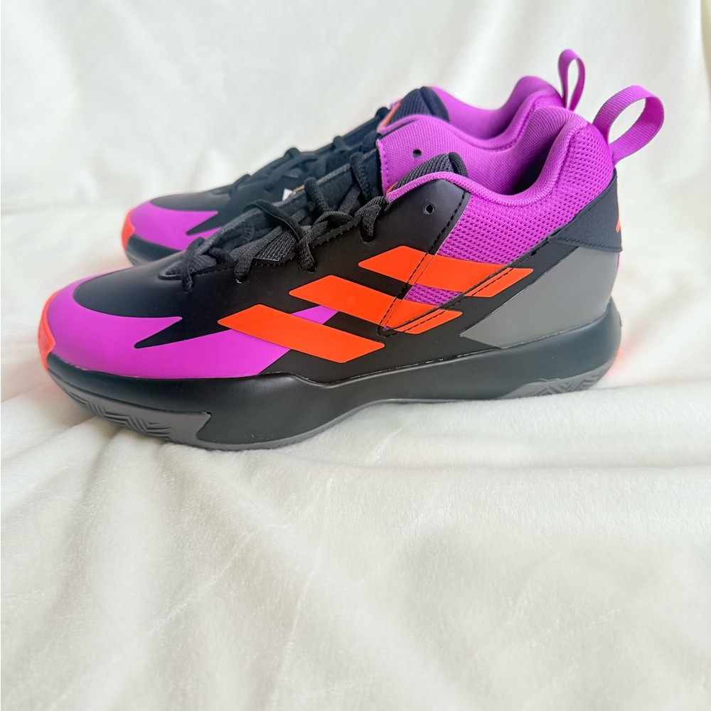 Cross Em Up Select Mid Trainers size 4Y